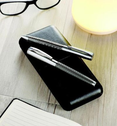 Комплект химикалки в подаръчна кутия